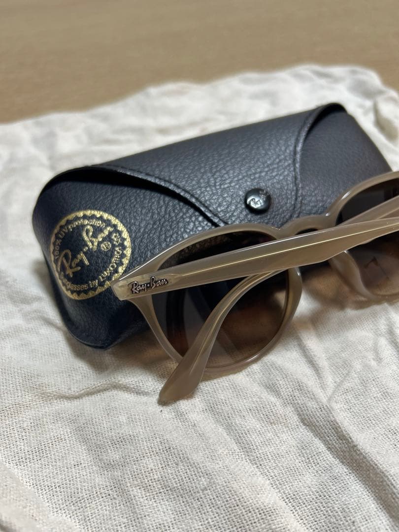 Ray-Ban サングラス ブラウン ウェリントン型 レイバン　即購入可