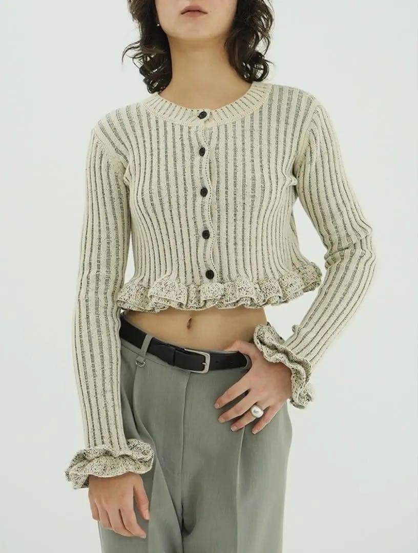 正規品　CLANE W FACE SHORT FRILLED KNIT TOPS