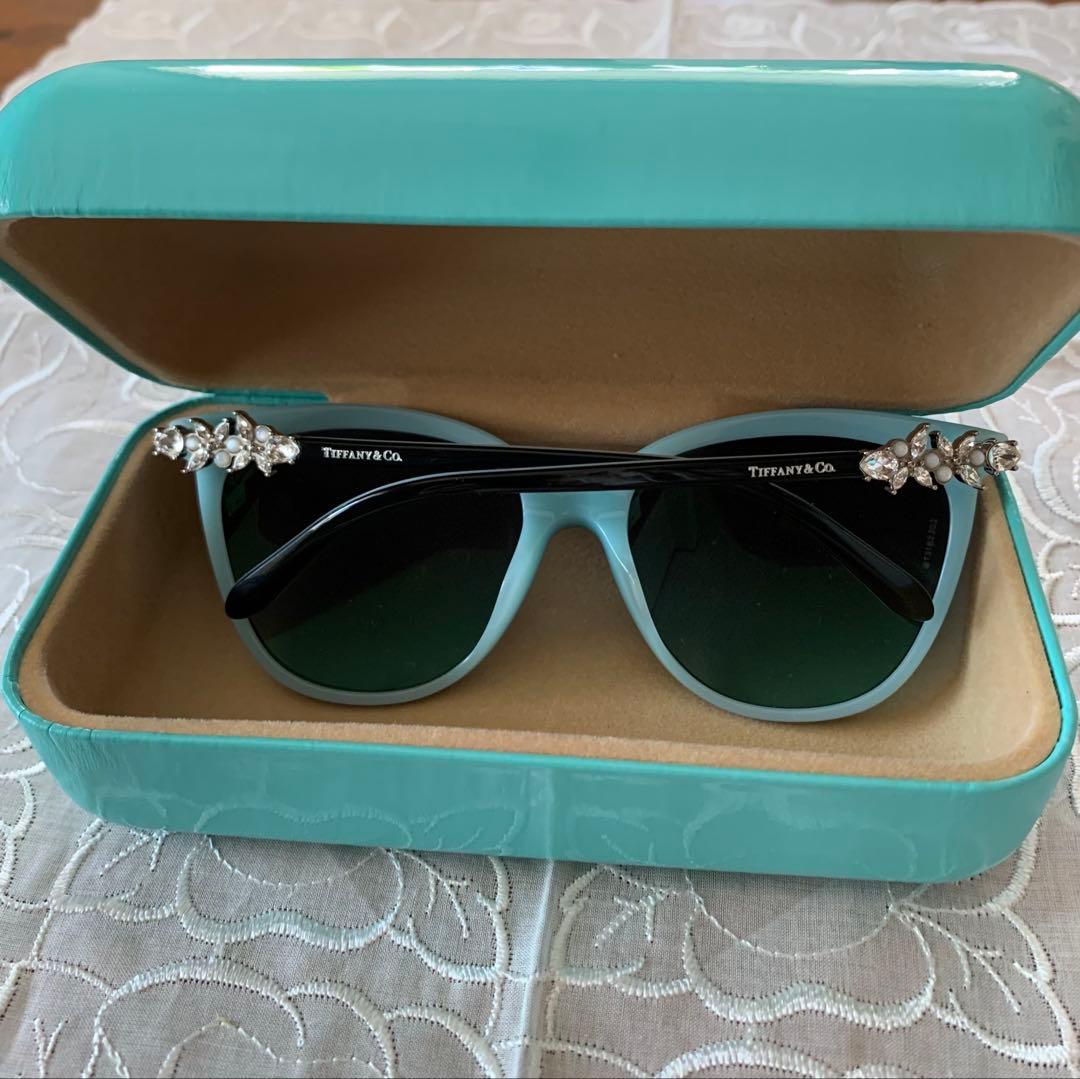 Tiffany & Co. ティファニーブルーサングラス