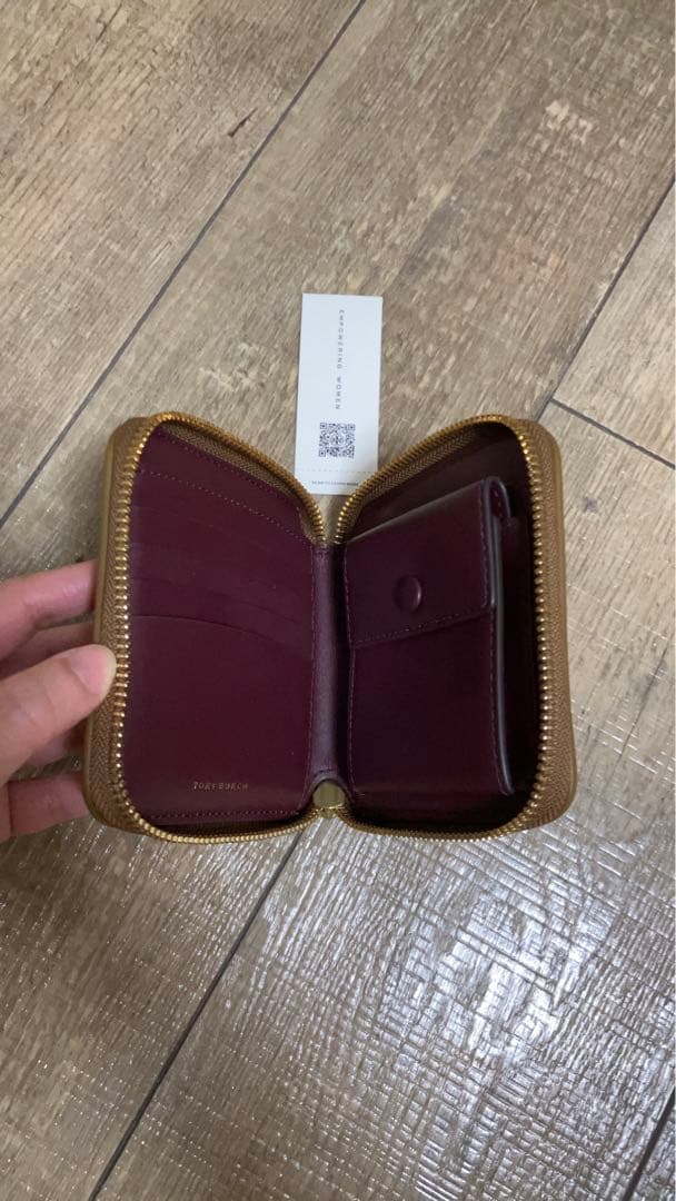 Tory Burch 二つ折り財布 ベージュ/ブラウン