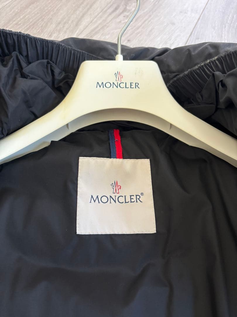 MONCLER ダウンコート