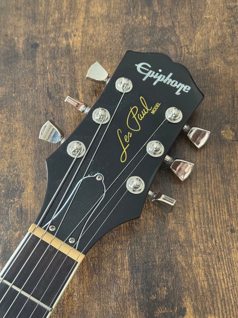 激レア　Epiphone Lespaul modernスパークリングバーガンディ