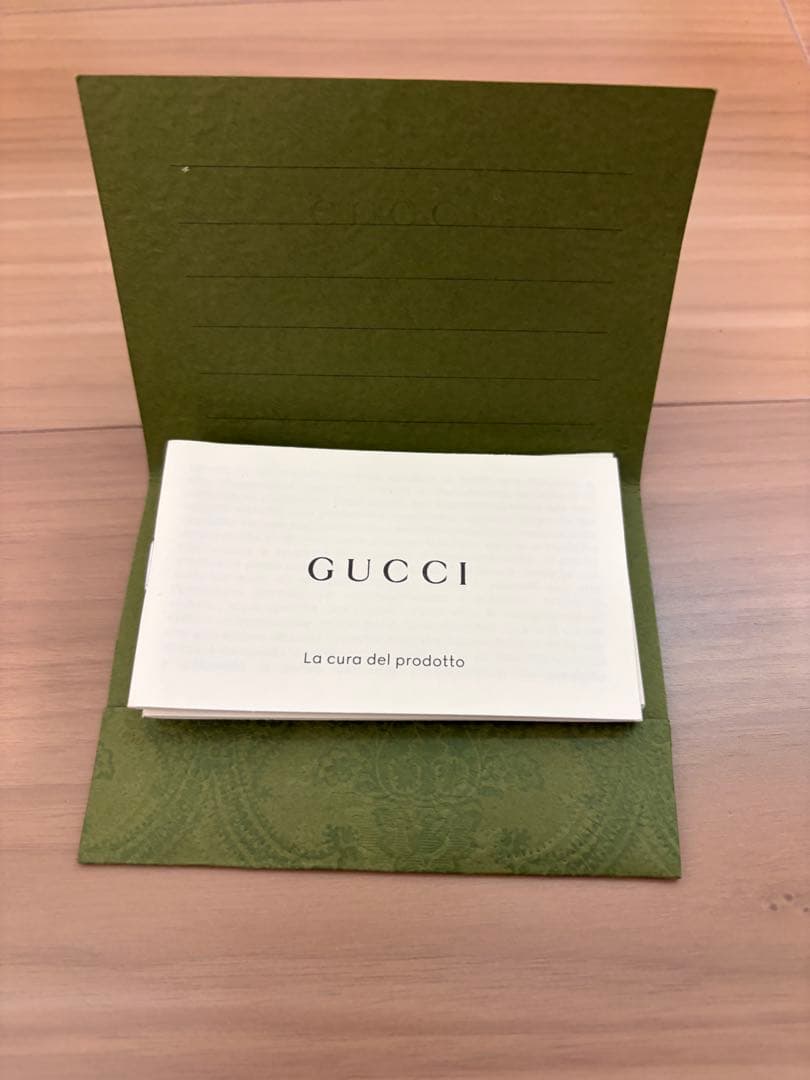 GUCCI 二つ折り財布 GGパターン