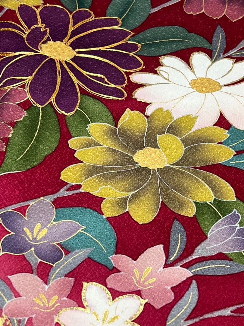 振り袖　フルセット　長襦袢付　草花　赤　金彩加工　刺繍入り　成人式　806