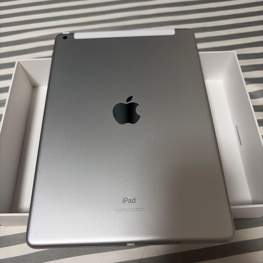 Apple iPad シルバー 本体(第9世代)