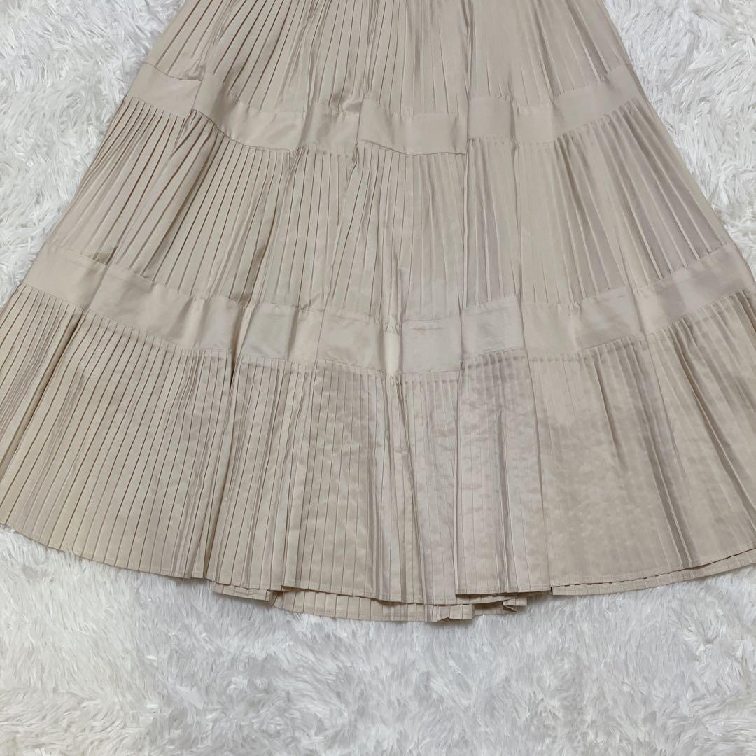 【極美品】ビアズリー プリーツティアードスカート アイボリー F 洗える