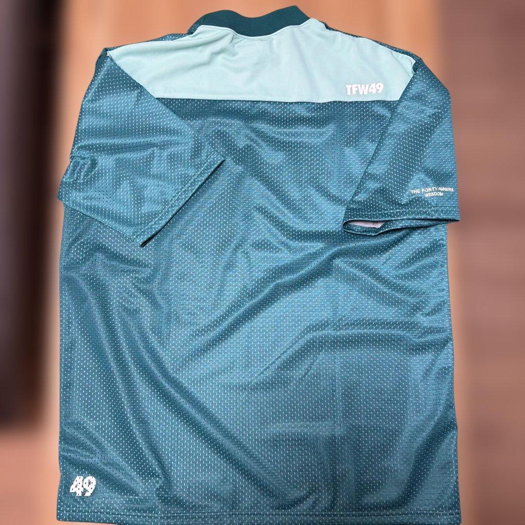 TFW49 XL グリーンシャツ
