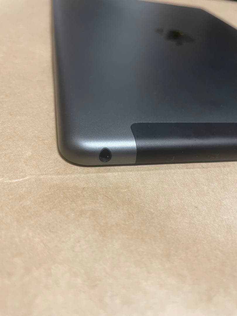 M*u様 iPad９世代　バッテリー94% スペースグレー64GB本体