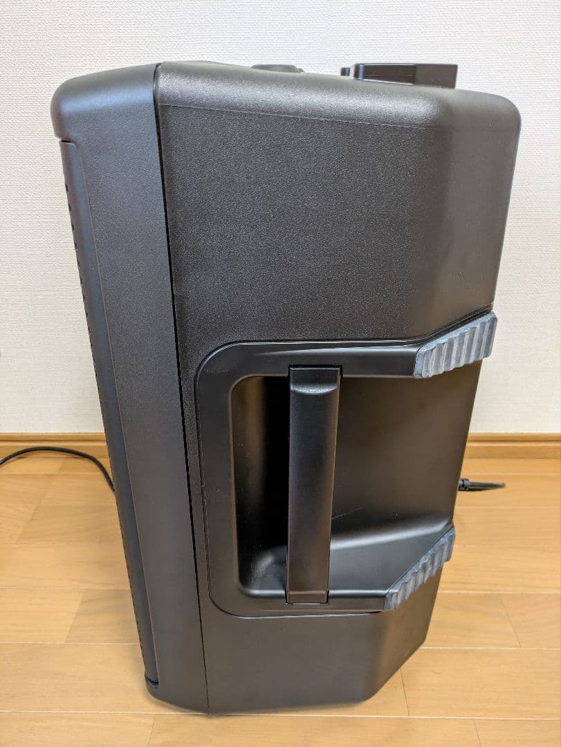JBL EON610 ①