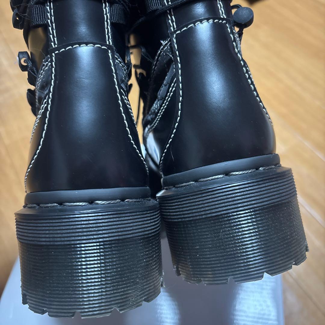 Dr.Martens/JADONFRRILL8ホールブーツフリル付き厚底未使用品