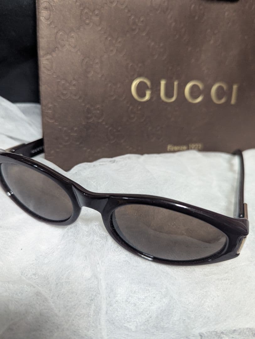 美品　GUCCI ブラック サングラス ケースなし