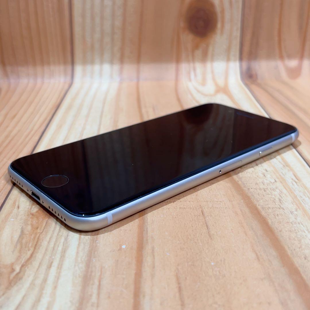 SIMフリー 本体 iPhone SE3 64 GB スターライト 083J