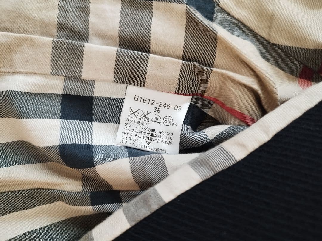 ☆超美品　バーバリー　ジャケット　38 М　卒業式　三陽商会　BURBERRY