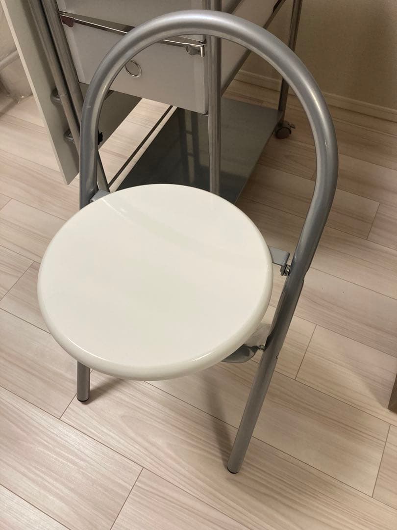 折りたたみデスクチェア