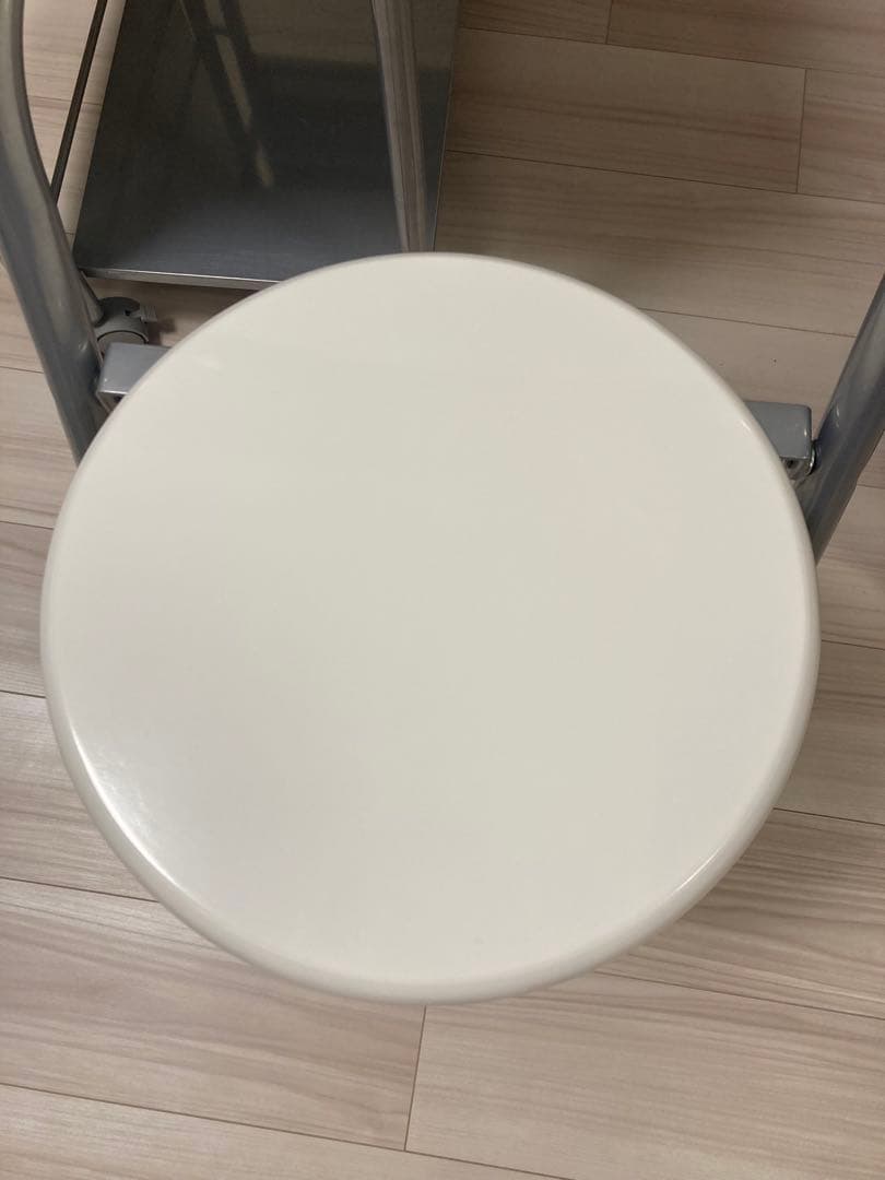 折りたたみデスクチェア