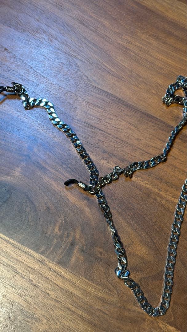 ベルルティ　berluti サングラスチェーン