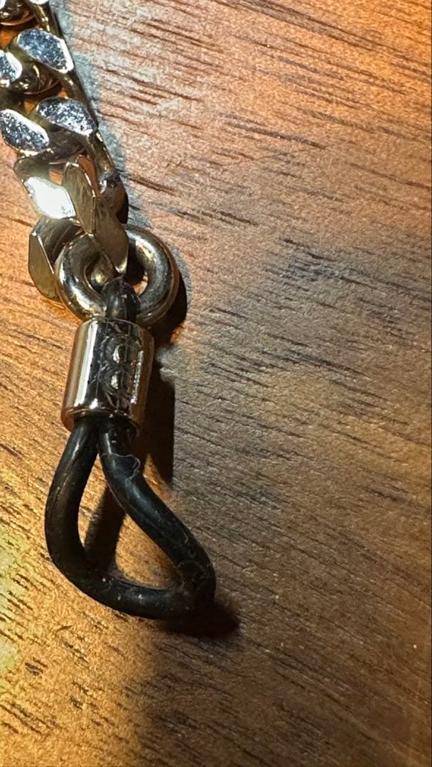 ベルルティ　berluti サングラスチェーン