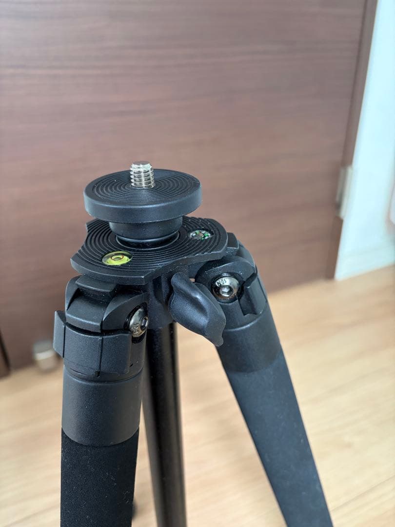 SOLOSHOT3+（プラス）　三脚、専用カメラケース、ショルダーストラップ