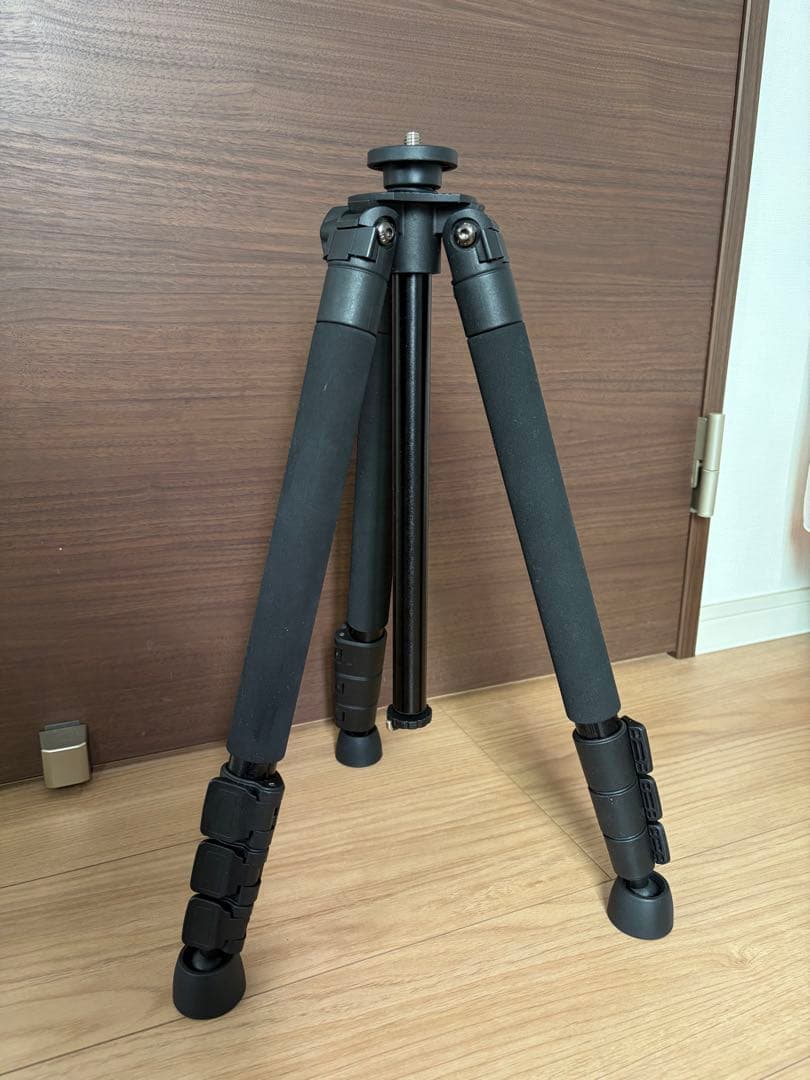 SOLOSHOT3+（プラス）　三脚、専用カメラケース、ショルダーストラップ
