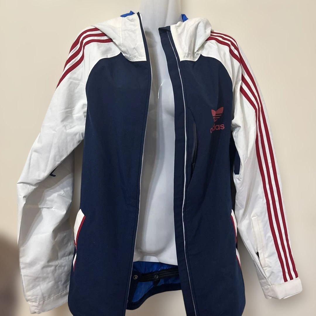 adidas スノボジャケット ネイビー/ホワイト