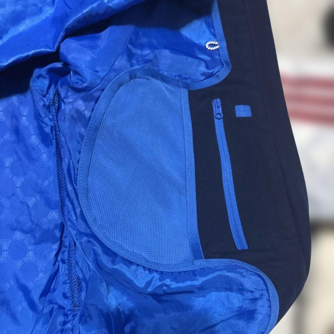 adidas スノボジャケット ネイビー/ホワイト