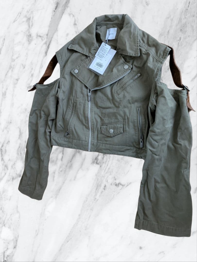 【新品・タグ付き】Ameri VINTAGE ミリタリージャケット