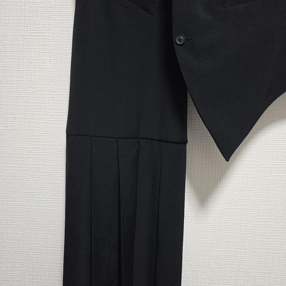 トップス 25ss TA TUXEDO PLEATED VEST