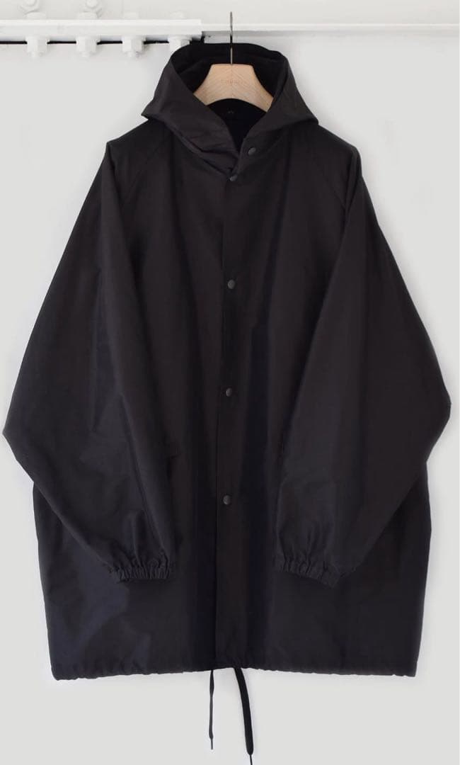 COMOLI コットンシルクフーデットコート 2