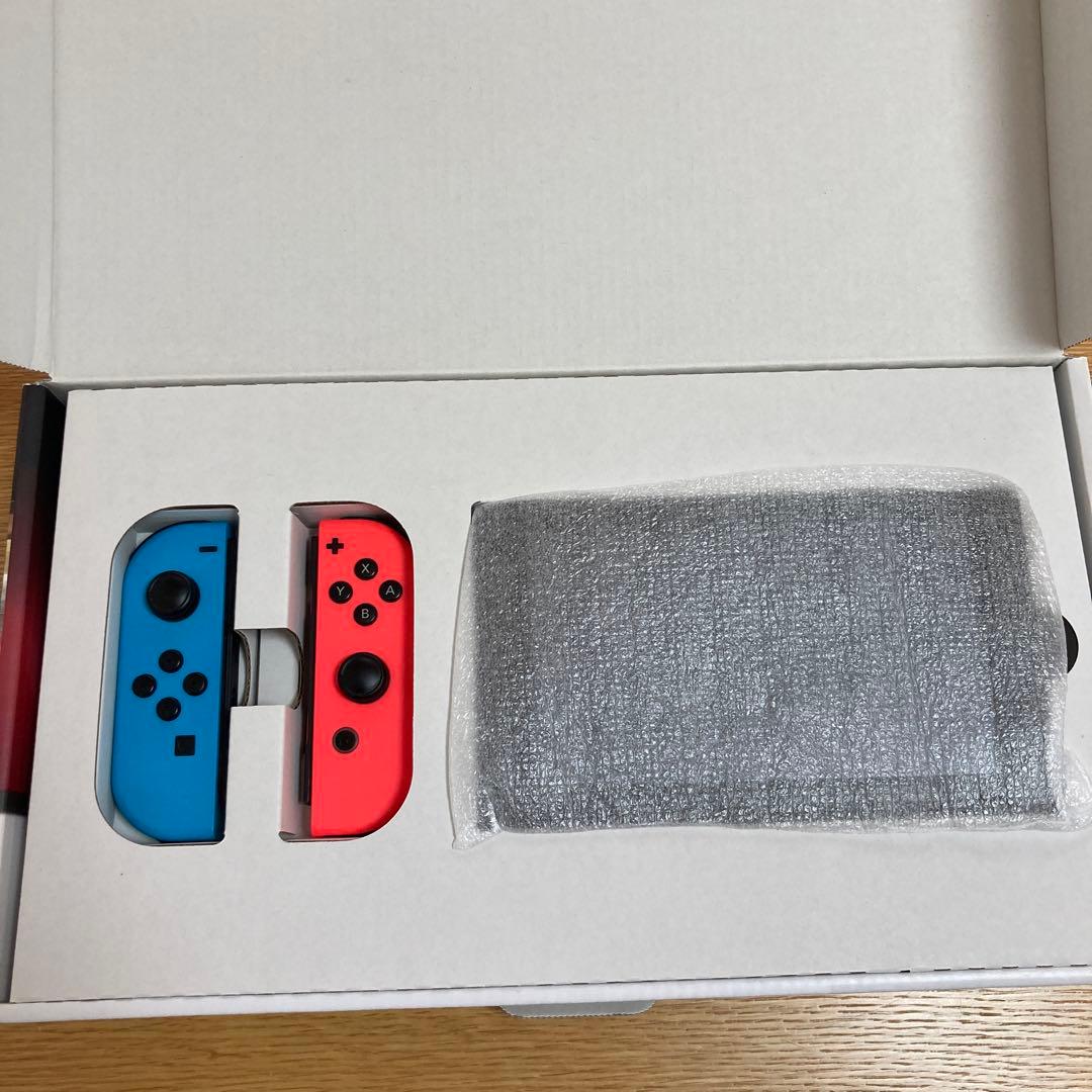 【中古】Nintendo Switch 本体 ジョイコン付き 箱あり 訳あり