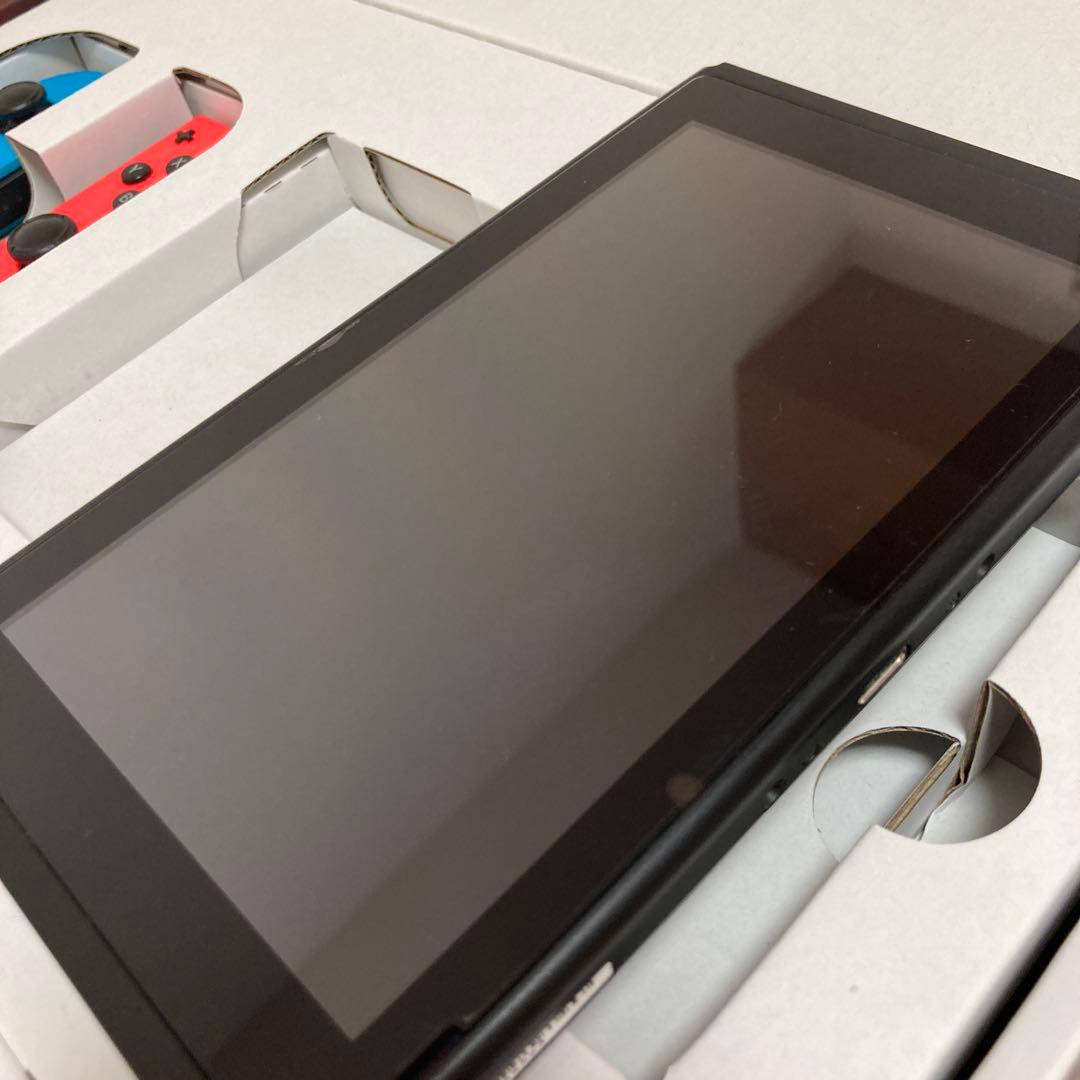 【中古】Nintendo Switch 本体 ジョイコン付き 箱あり 訳あり