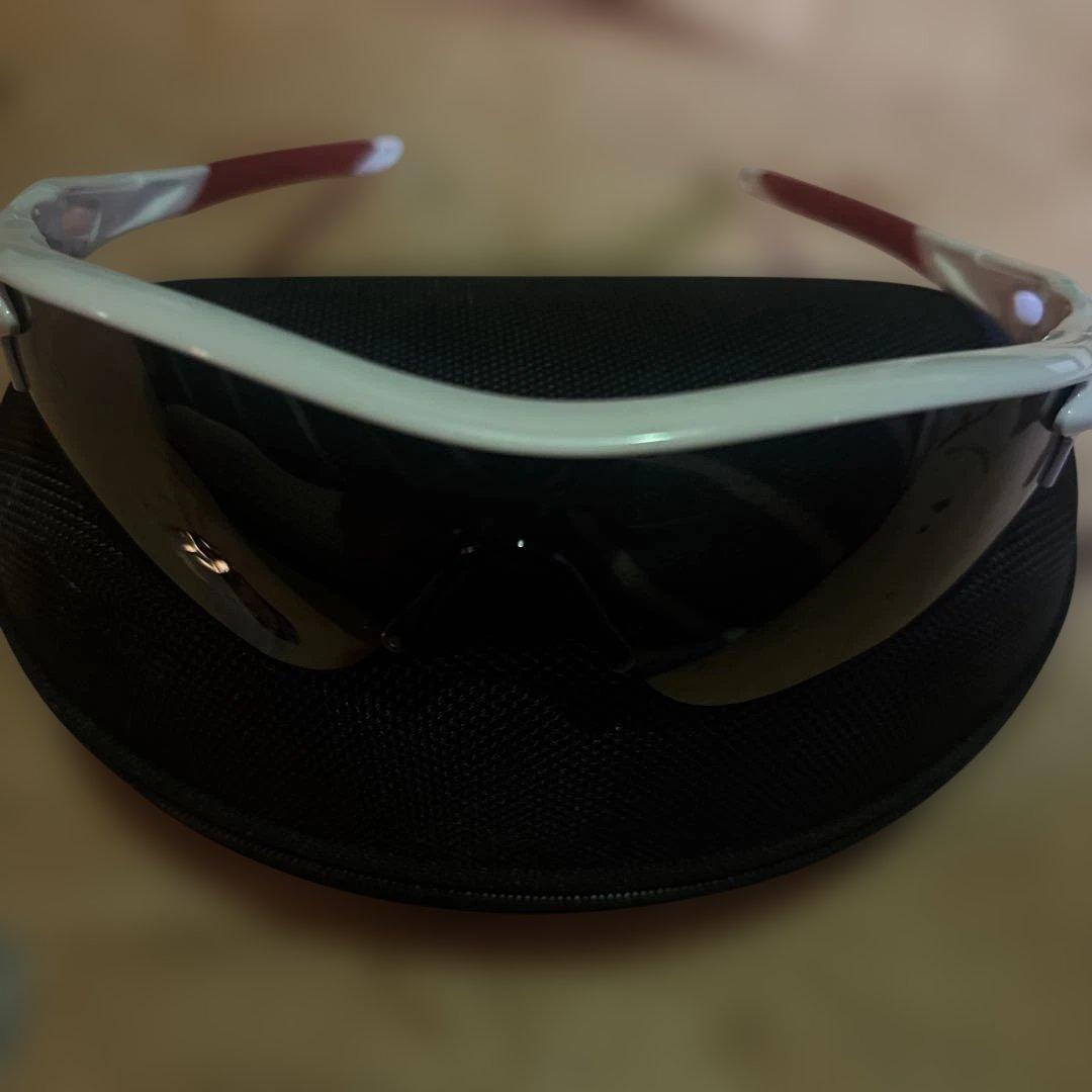 Oakley スポーツサングラス ホワイト/ブラック