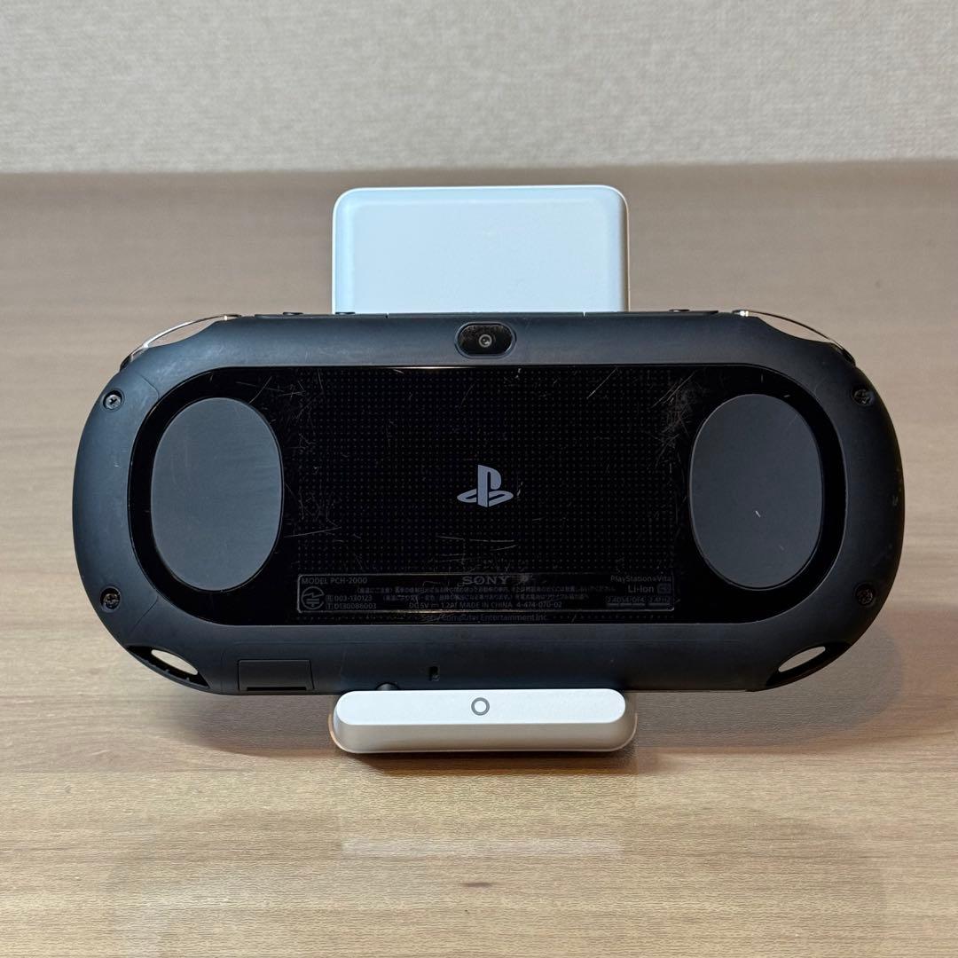 4-477 PSVITA PCH-2000 ブラック