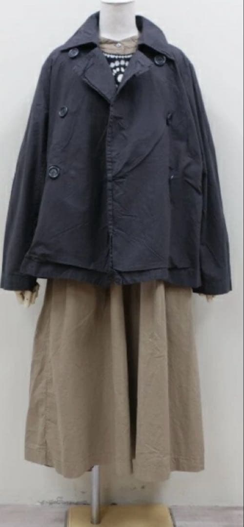 Veritecoeur BasicダブルボタンショートコートST-102