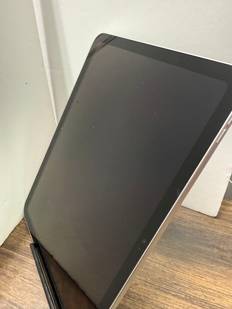 Apple iPad10 A2696 ジャンク品
