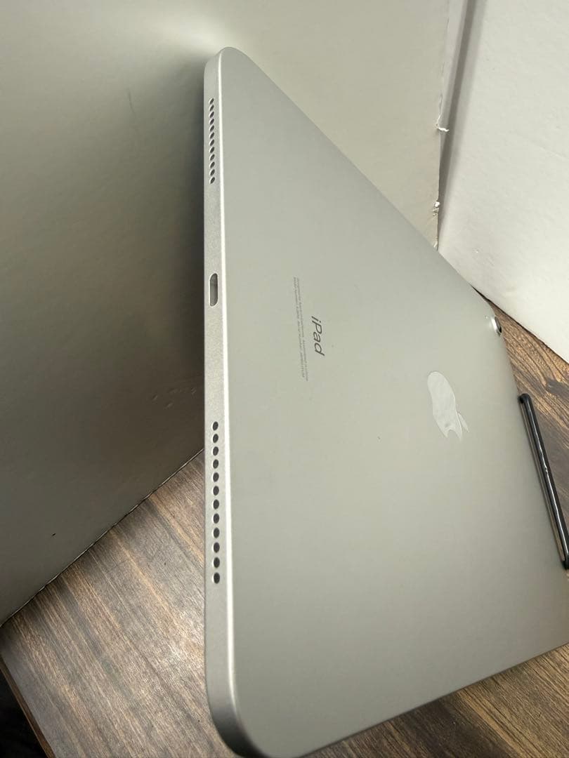 Apple iPad10 A2696 ジャンク品