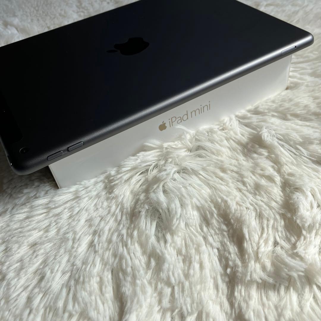 【1台限定】iPad 第8世代 セルラーモデル【極美品】 #115 【付属品】