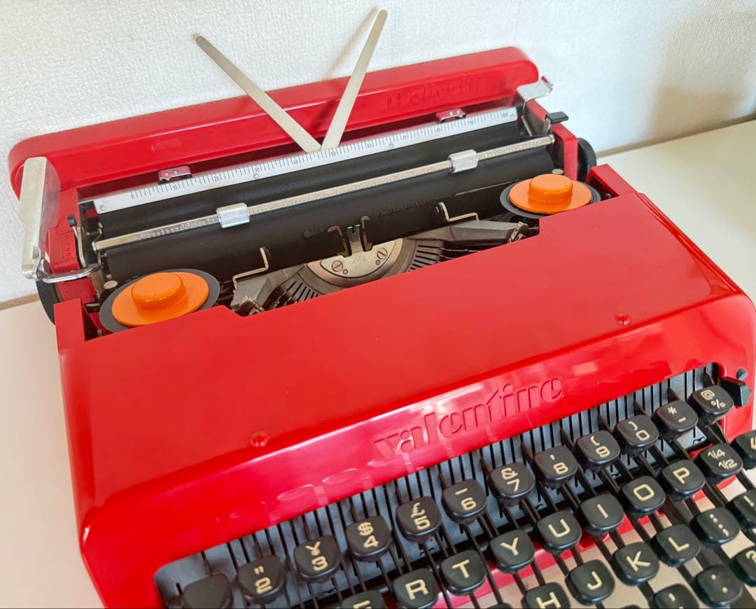 【希少】Olivetti　オリベッティ　タイプライター　バレンタイン　赤いバケツ