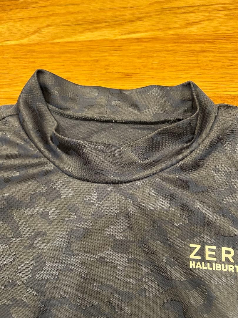 ZERO HALLIBURTON ダークグレー ポロシャツ　マサくん
