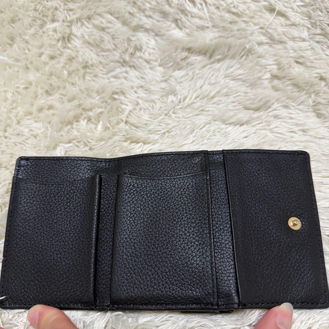 美品✨マリークワント　シーリングデイジーレター ミニウォレット　黒　レザー