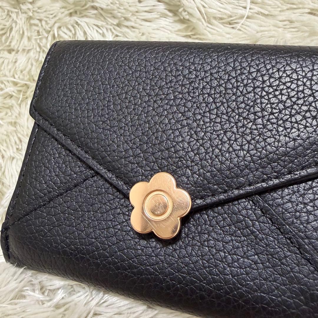 美品✨マリークワント　シーリングデイジーレター ミニウォレット　黒　レザー