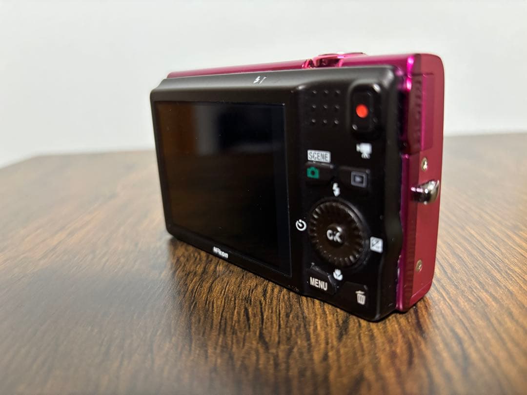 【人気のピンク】Nikon COOLPIX S6200
