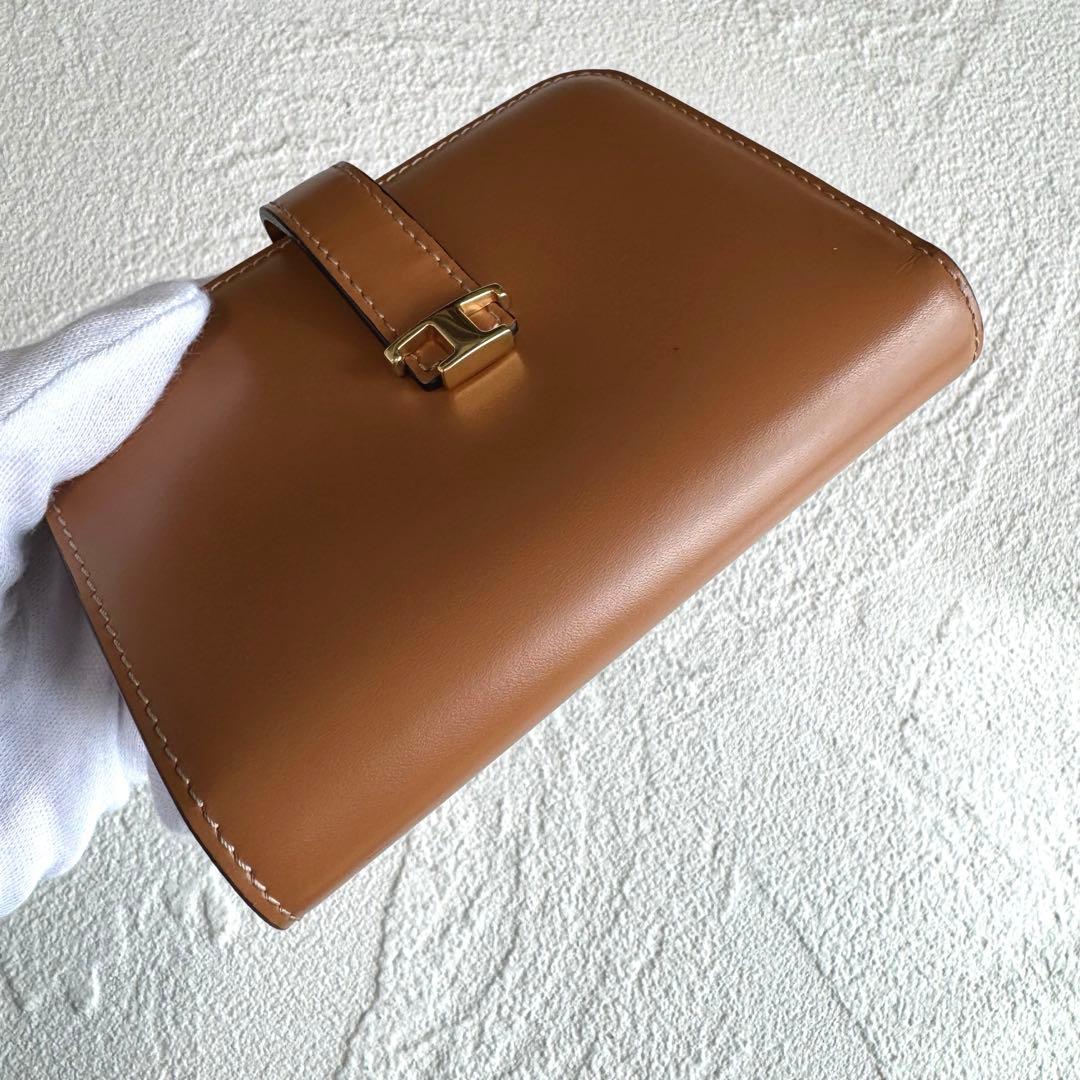 TOD'S トッズ T タイムレス コンパクト ウォレット 二つ折り財布