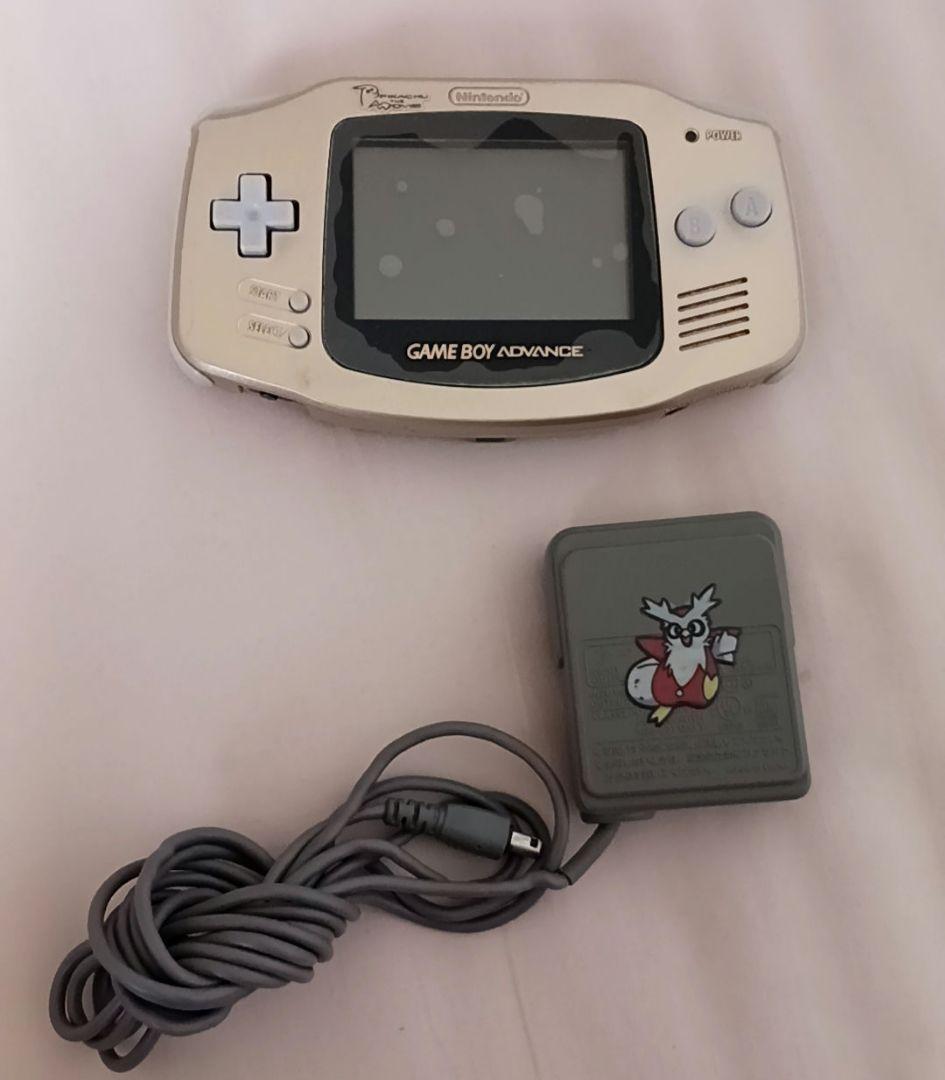 GAMEBOY ADVANCE　限定ゴールド　ゲームボーイアドバンス本体