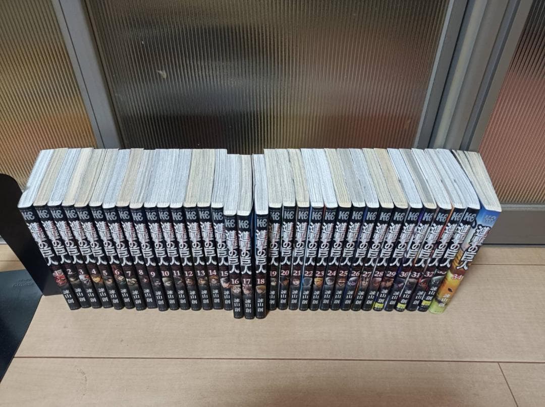 超絶美品 帯付き 進撃の巨人 初版 全巻 全巻セット 諌山創 全３４巻 送料無料