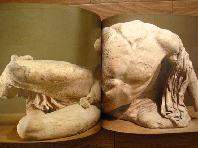 The Greek Body　Ian Jenkins　ギリシャ彫刻
