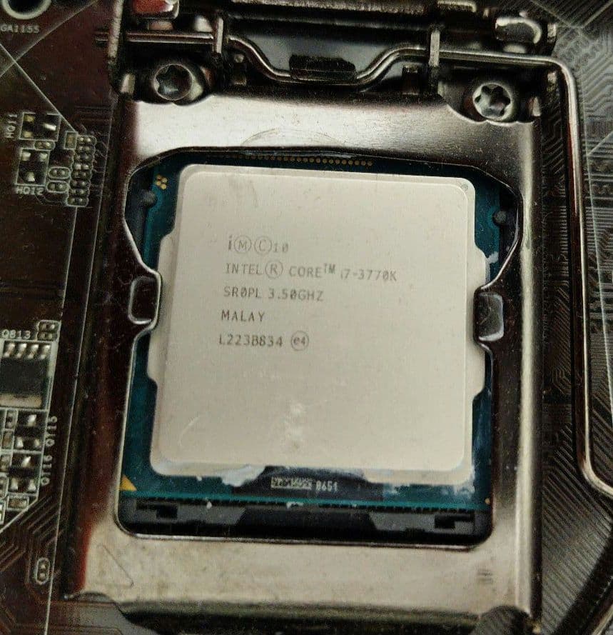 Z77マザー+cpu i7 3770K+定番クーラー+メモリ16G