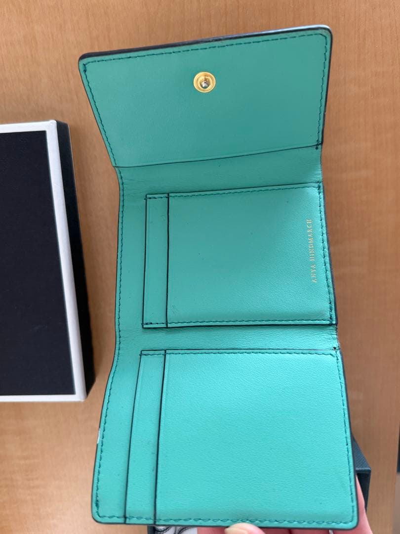 美品　ANYA HINDMARCH 恐竜デザイン 三つ折り財布