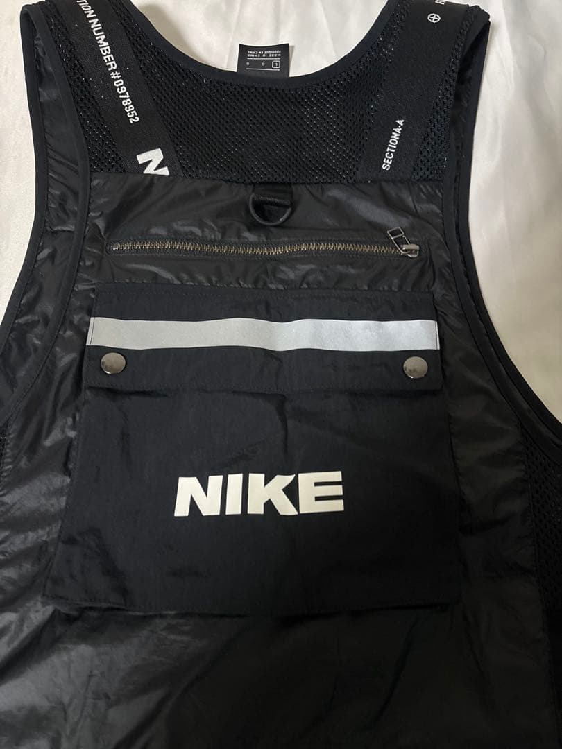 L 完売品NIKE ナイキ ジップ ナイロン ブラック ロゴ acg