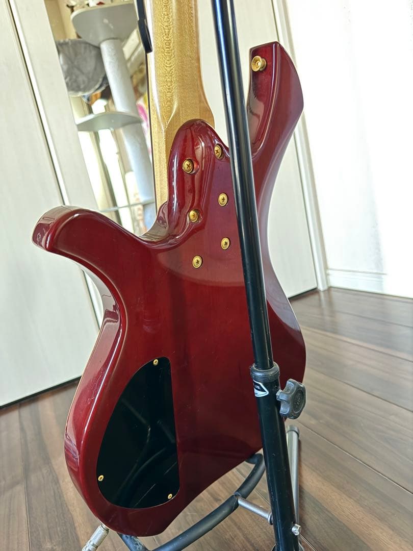 EDWARDSベース E-T-98EL ラルクTETSUYAモデル
