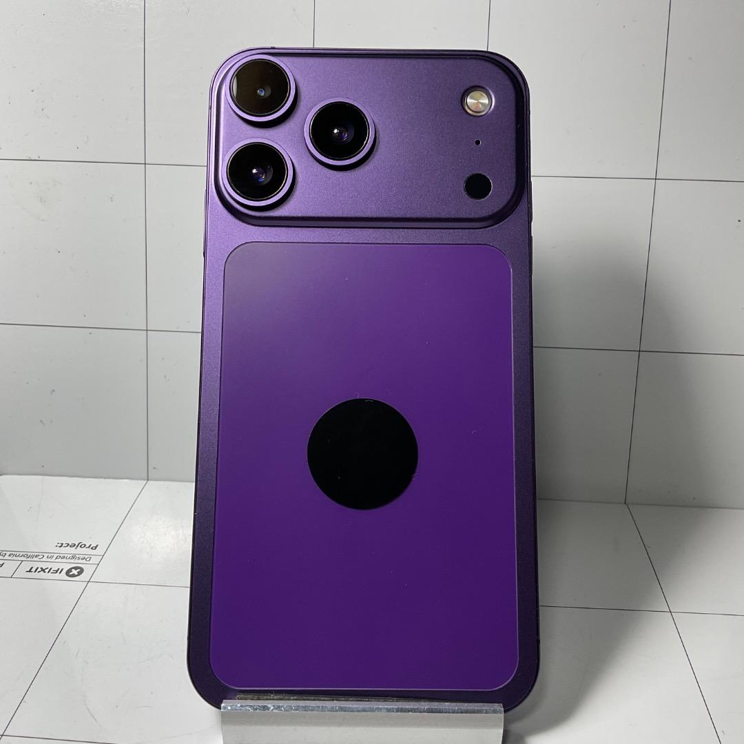 Phone17Pro　カスタム仕様iPhoneXR　256GB 　SIMフリー
